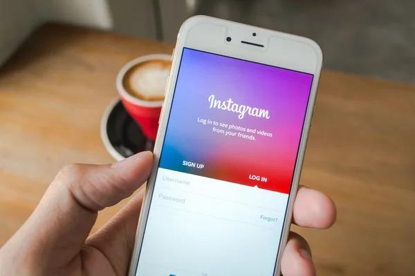 Unlock Strategies on How to Get Free Instagram Followers Quickly